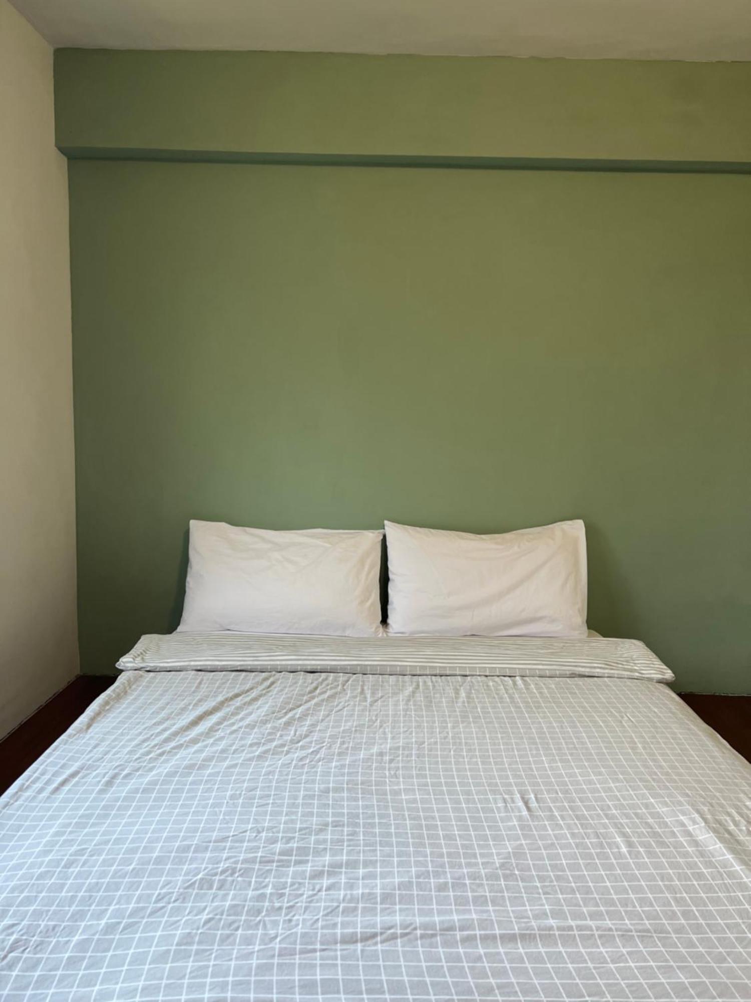 Swallows Hostel Сяолюцю Экстерьер фото